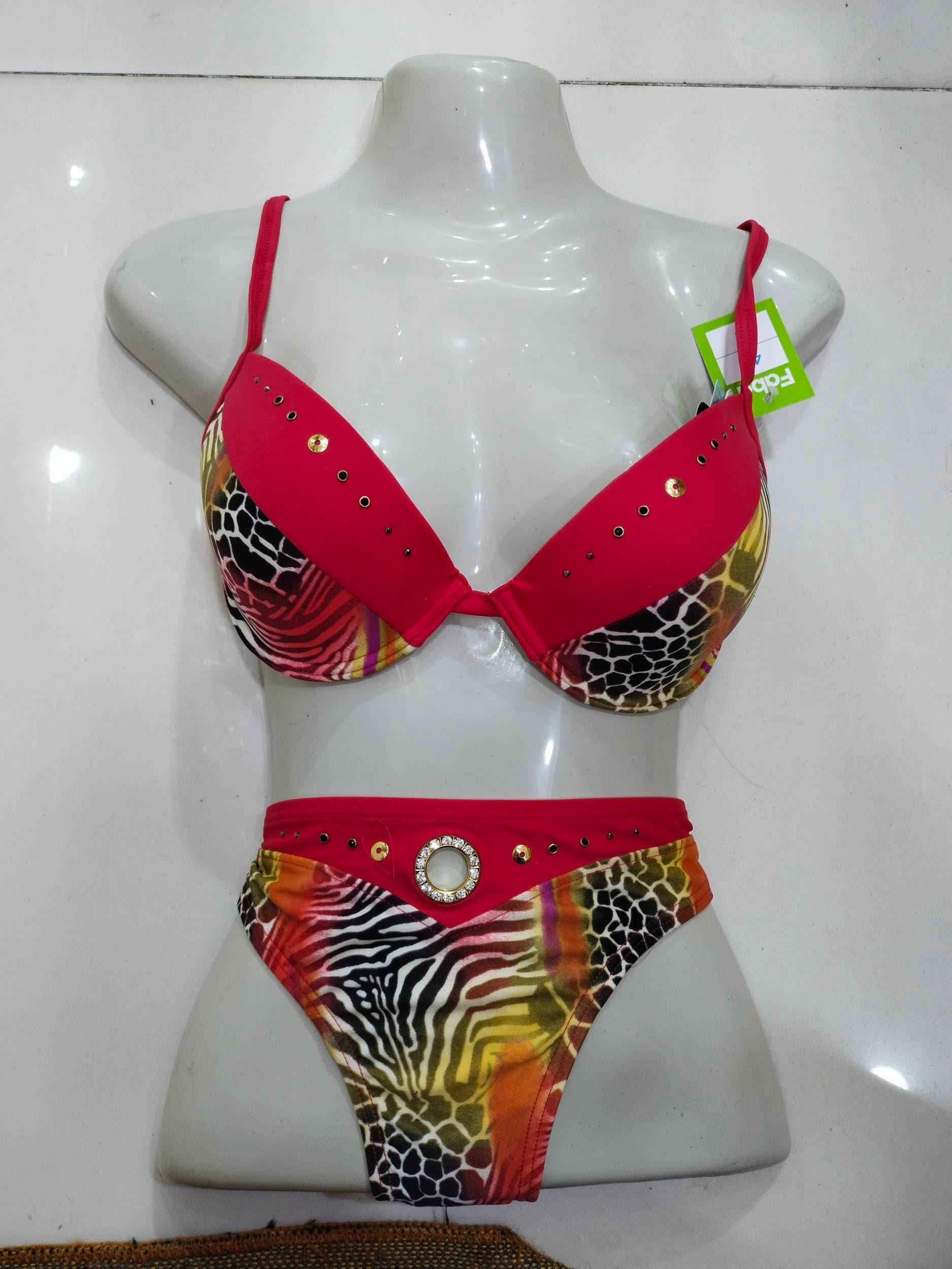 Comfortable Italian Bra Set