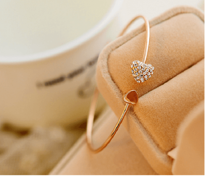 Heart Bow Bangle