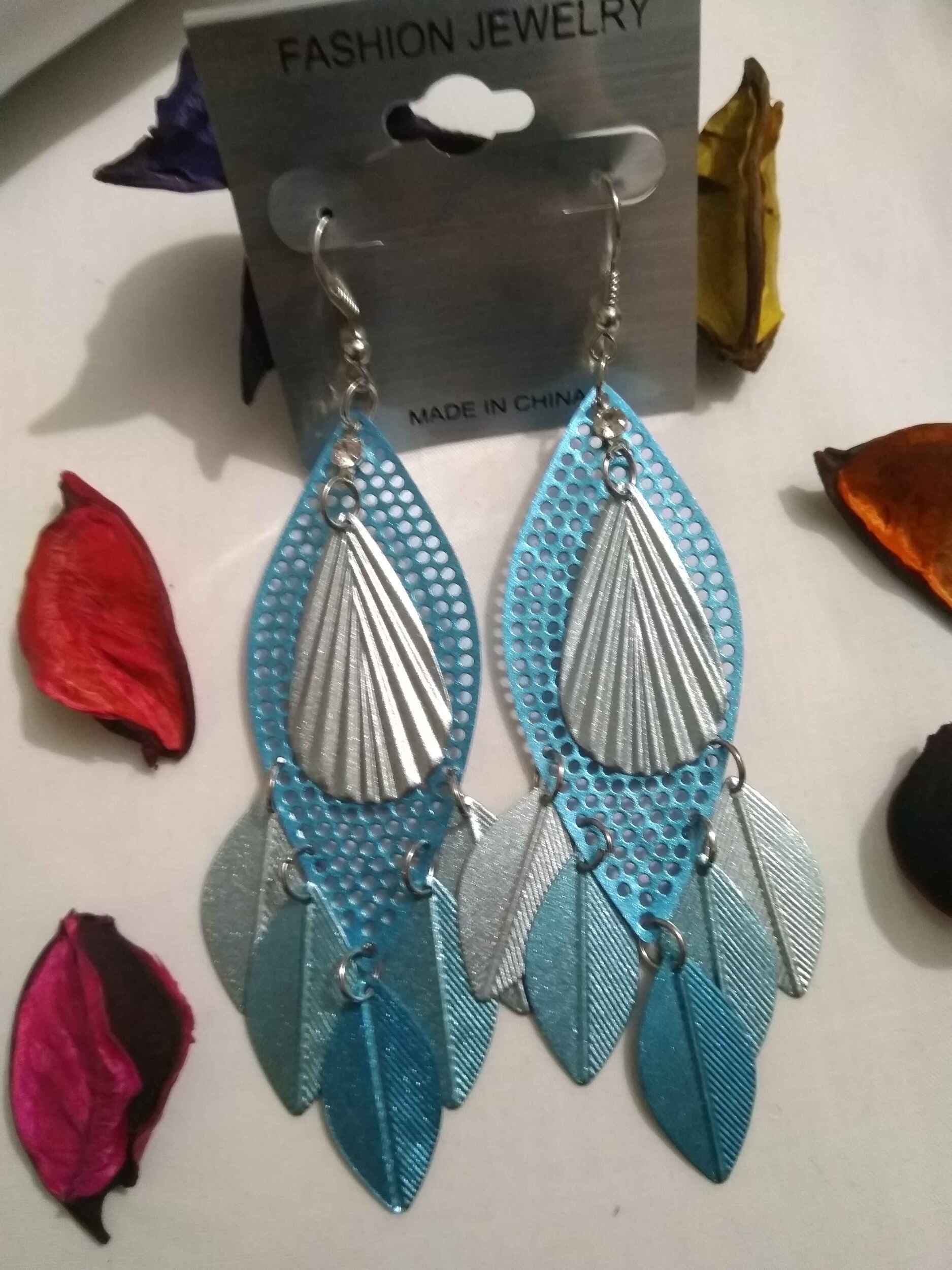 Korean Style Leaf Pattern Drop Earrings