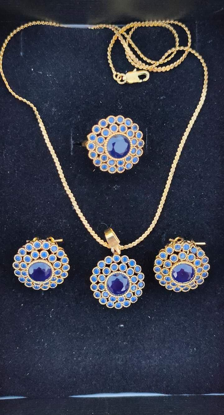 Real Gold Plated Handmade Elegant Set Of Pendant, Ring, And Earrings