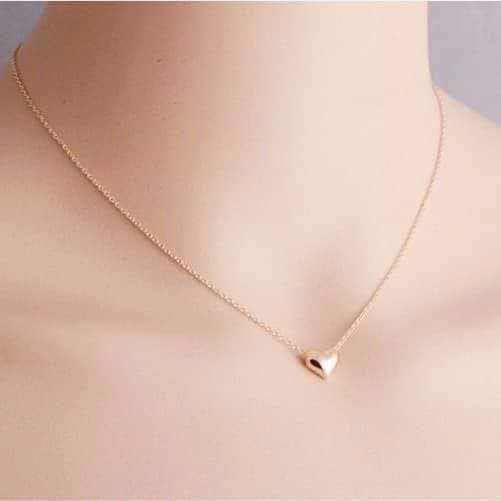 Gold paletted minimalist necklace best gift for girls