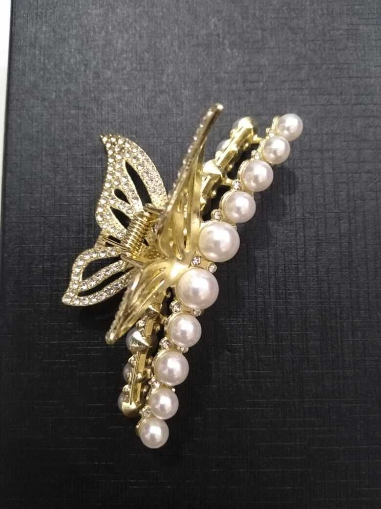Golden Butterfly Pearl Shark Hair Clip - 1 Piece