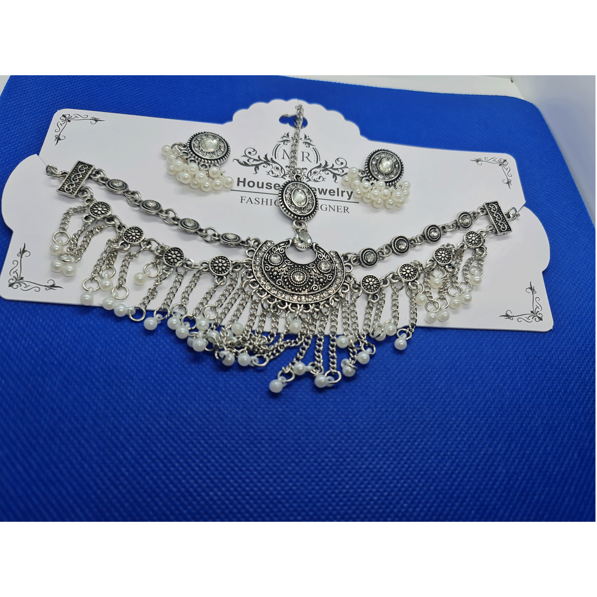 Afghani Matha Patti And Earrings Set 1 Set