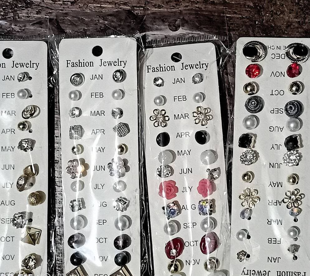 Elegant Jewellery Stylish Design Supreme Quality Trendy Earings