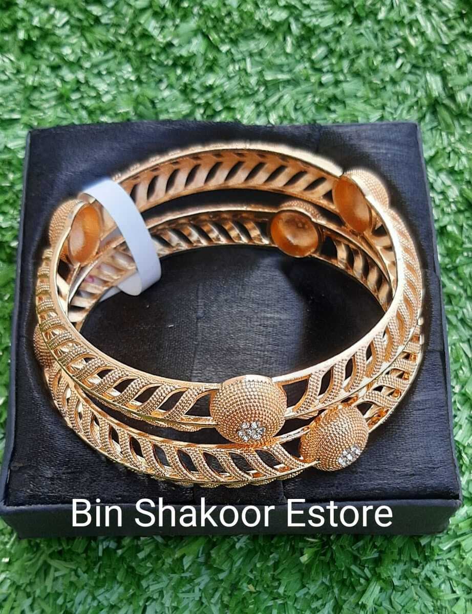 Zircon 2 PCS beautiful Golden Bangles For Women